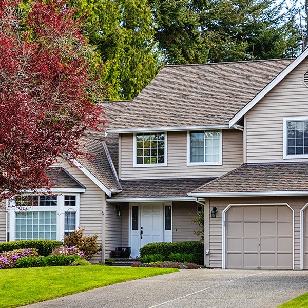 home in Green Ohio with new roofing from Parkhill