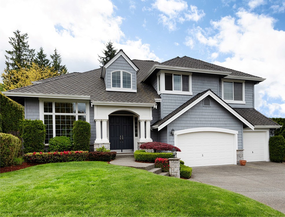 home that got financing for asphalt roofing in euclid
