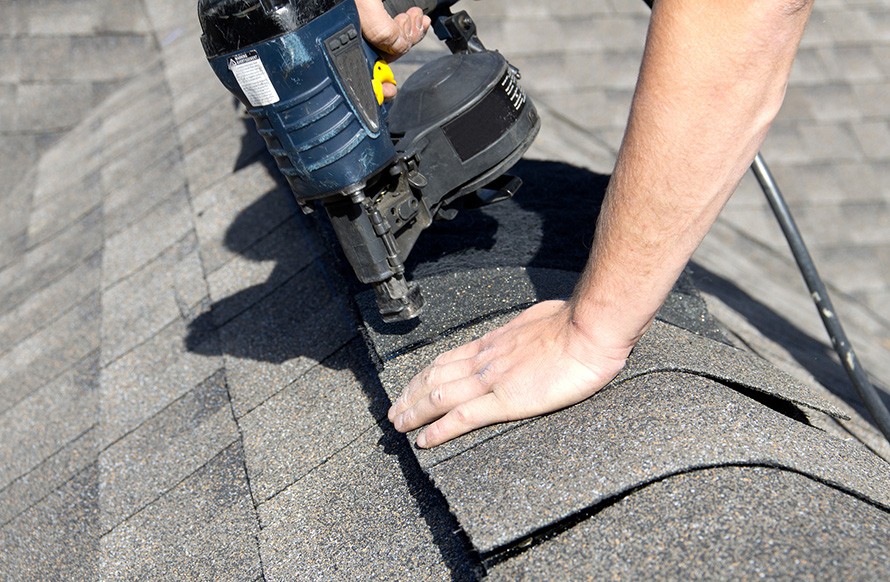 leaky roof being repaired in euclid